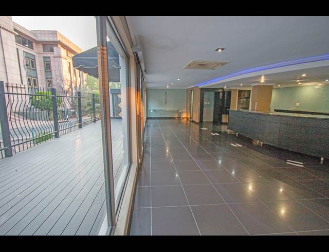 2,000M² OFFICE TO LET IN ROSEBANK
