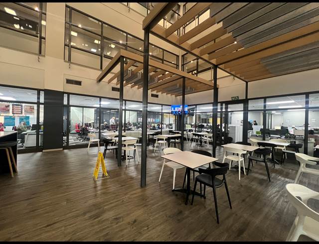 1,801M² OFFICE TO LET IN MELROSE ARCH