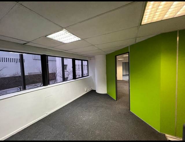 154M² RETAIL TO LET IN CAPE TOWN CITY CENTRE