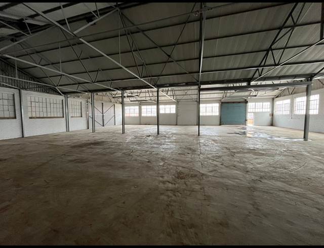 750M² WAREHOUSE TO LET IN NEW ERA