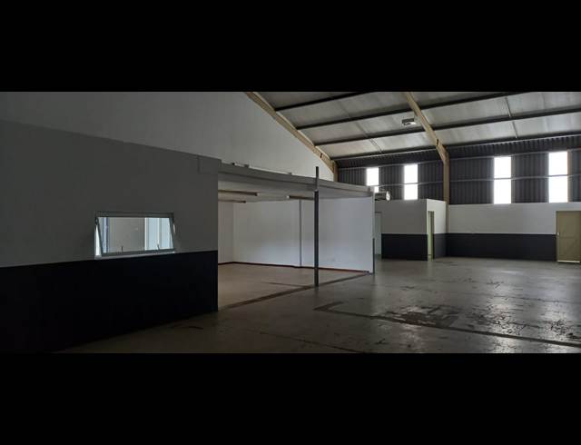 260M² WAREHOUSE TO LET IN WATERFALL