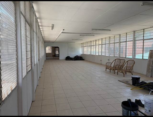 300M² WAREHOUSE TO LET IN WEST TURFFONTEIN
