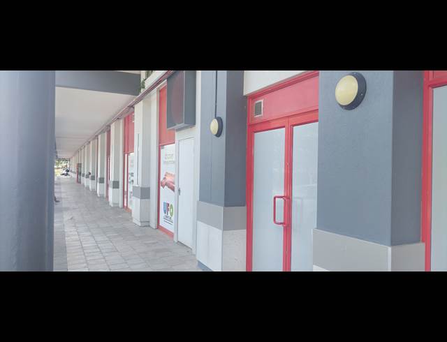 1,271M² BUSINESS TO LET IN RIVERSIDE PARK