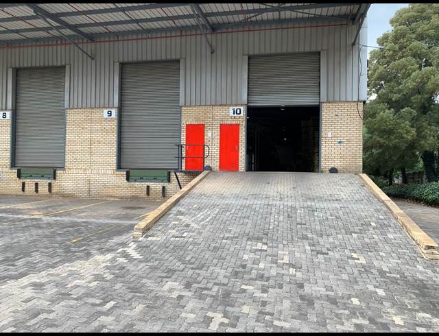 7,487M² WAREHOUSE TO LET IN STRIJDOMPARK