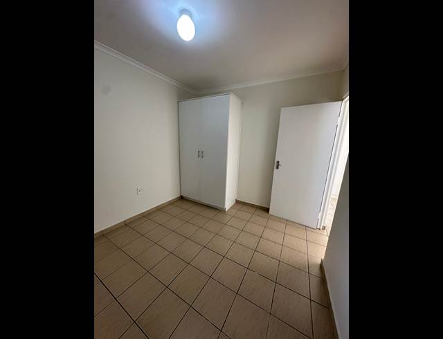 2 BEDROOM APARTMENT TO LET IN PARKLANDS