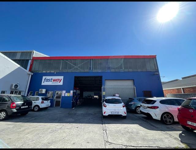 3,180M² WAREHOUSE TO LET IN PAROW INDUSTRIAL