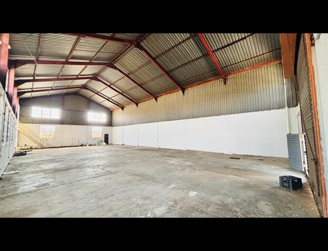 360M² WAREHOUSE TO LET IN ROODEPOORT