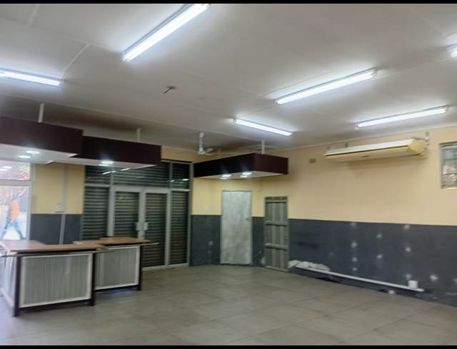 250M² RETAIL TO LET IN WHITE RIVER CENTRAL