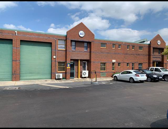 341M² WAREHOUSE TO LET IN STRIJDOMPARK