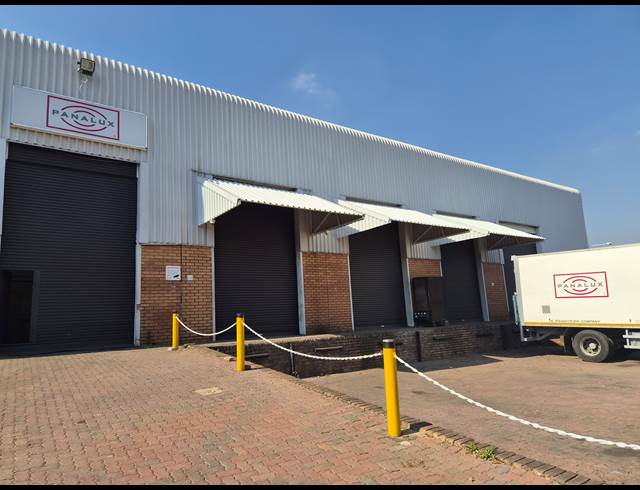 4,195M² WAREHOUSE TO LET IN HALFWAY HOUSE