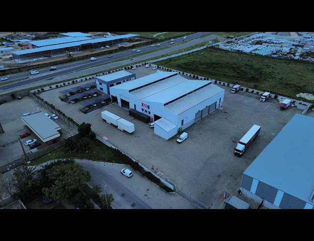 2,350M² WAREHOUSE TO LET IN BLACKHEATH INDUSTRIAL