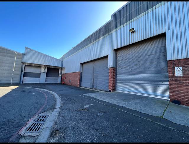 5,552M² WAREHOUSE TO LET IN EPPING INDUSTRIAL