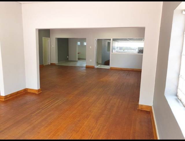 230M² RETAIL TO LET IN GREENSIDE