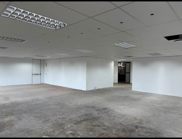 189.90M² OFFICE TO LET IN TYGER VALLEY