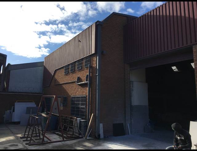 315.10M² FACTORY TO LET IN BRACKENFELL INDUSTRIAL
