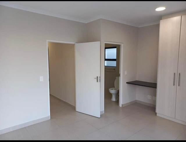 3 BEDROOM TOWNHOUSE TO LET IN PARKLANDS