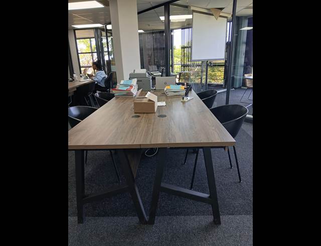 393M² OFFICE TO LET IN WESTVILLE