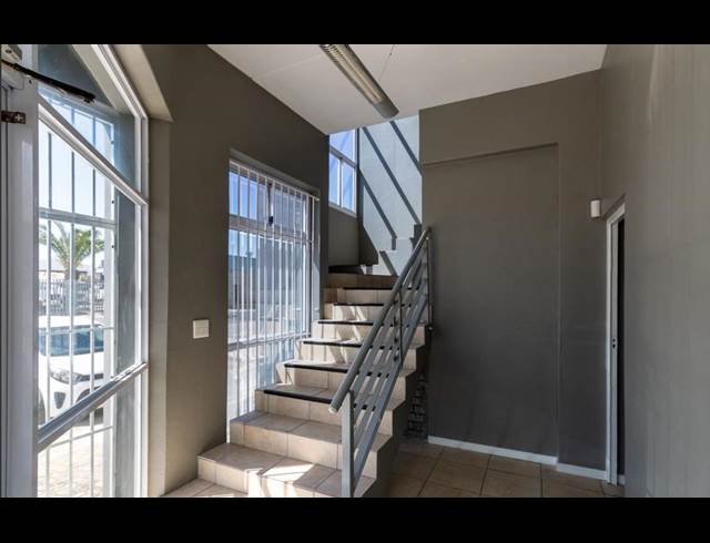 387M² OFFICE TO LET IN OKAVANGO PARK