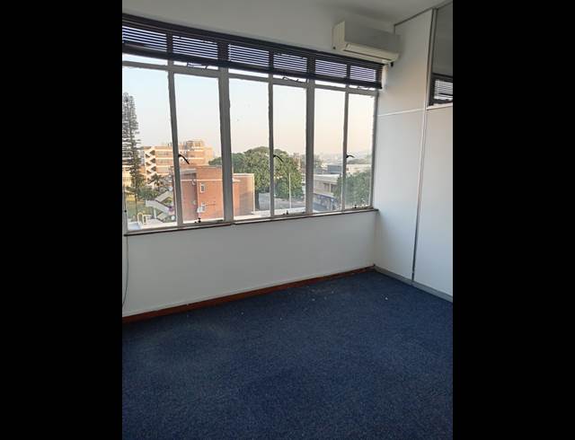 45M² OFFICE TO LET IN STAMFORD HILL