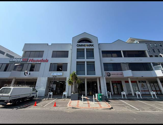 604M² OFFICE TO LET IN TYGER VALLEY