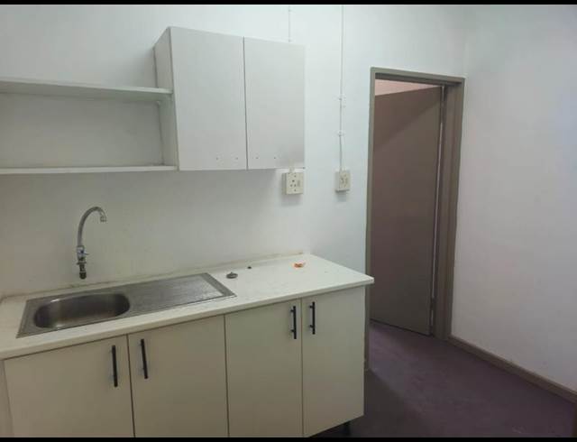 INDUSTRIAL PROPERTY TO RENT IN NDABENI