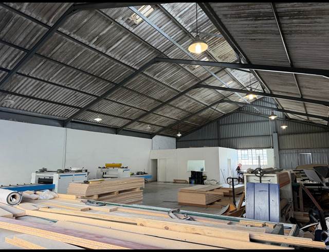 331M² WAREHOUSE TO LET IN GANTS PLAZA