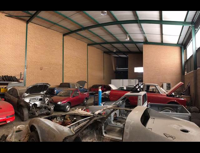 425M² WAREHOUSE RENTED IN LASER PARK