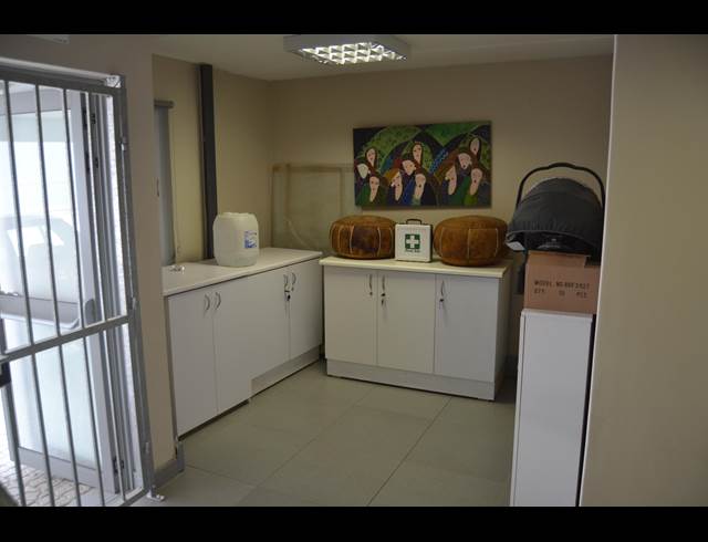 360M² WAREHOUSE TO LET IN RIVERGATE