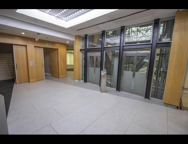 380M² OFFICE TO LET IN SANDTON CENTRAL