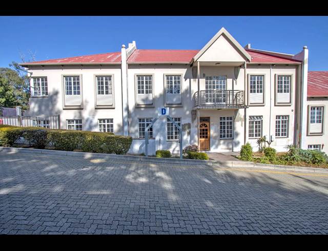 1,051M² OFFICE TO LET IN HALFWAY HOUSE