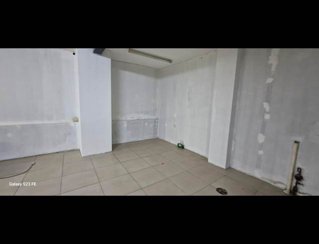 100M² OFFICE TO LET IN FORDSBURG