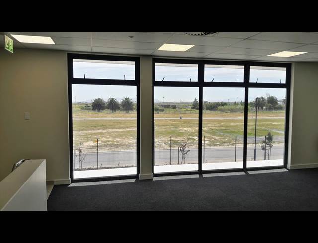 428M² WAREHOUSE TO LET IN STONEWOOD SECURITY ESTATE