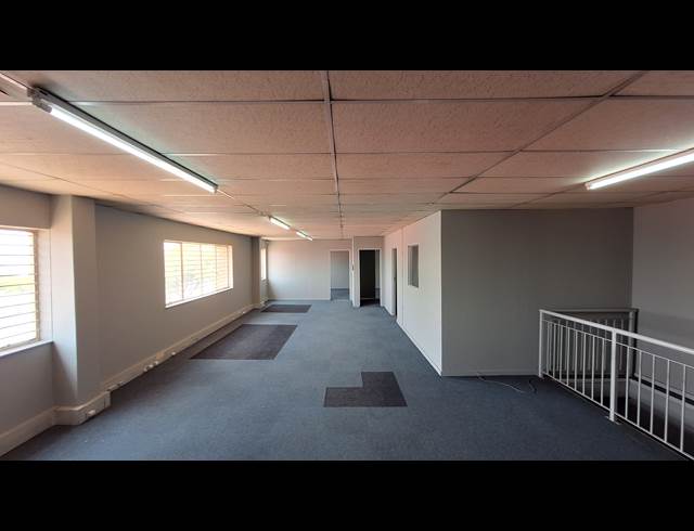 662M² WAREHOUSE TO LET IN KYA SANDS