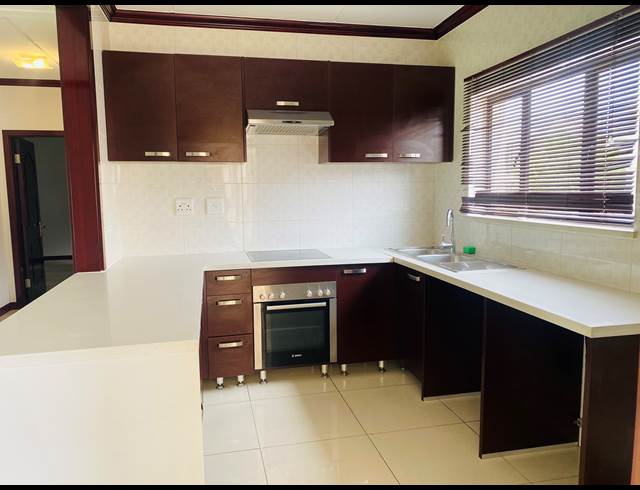 2 BEDROOM APARTMENT RENTED IN SUMMERSET