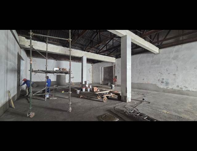 320M² WAREHOUSE TO LET IN CHARLESTON HILL