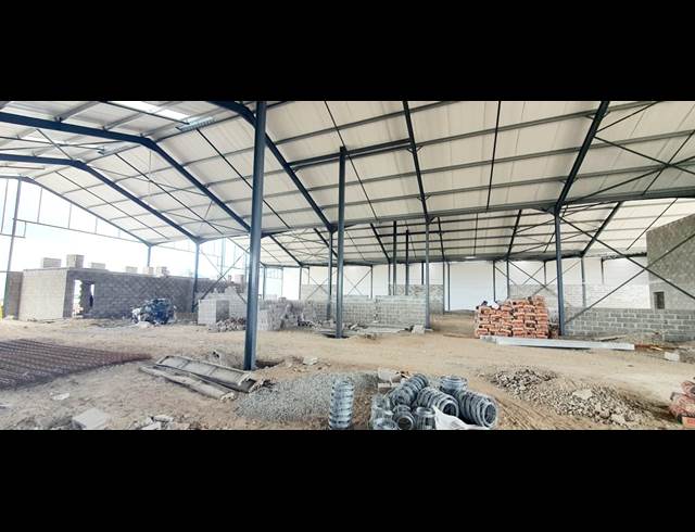 1,560M² WAREHOUSE TO LET IN KILLARNEY GARDENS
