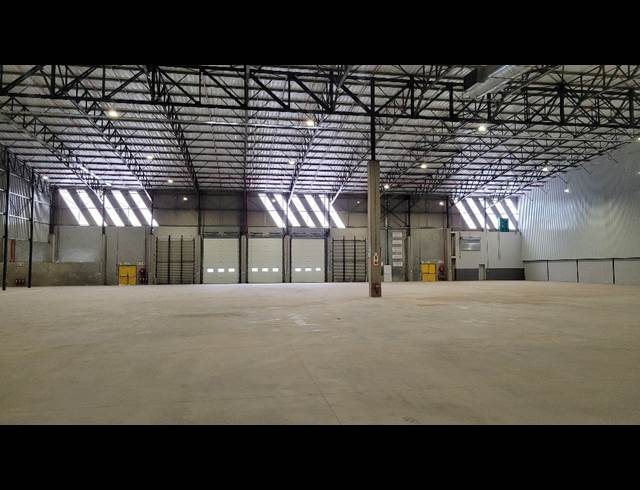 2,945M² WAREHOUSE TO LET IN BLACKHEATH INDUSTRIAL