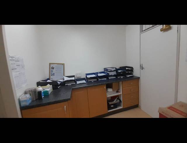 500M² OFFICE TO LET IN PINETOWN CENTRAL