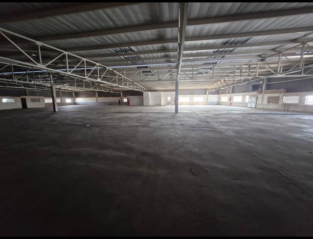 1,500M² WAREHOUSE TO LET IN BENROSE