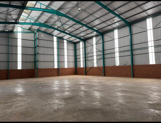 1,454M² WAREHOUSE TO LET IN ORMONDE