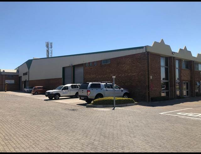 783M² WAREHOUSE TO LET IN OTTERY