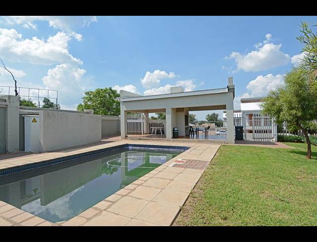 1 BEDROOM PROPERTY TO RENT IN BUCCLEUCH