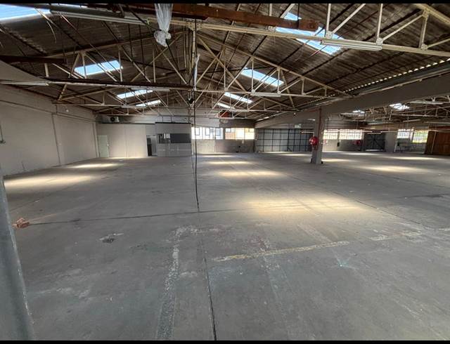 3,369M² WAREHOUSE TO LET IN EPPING INDUSTRIAL