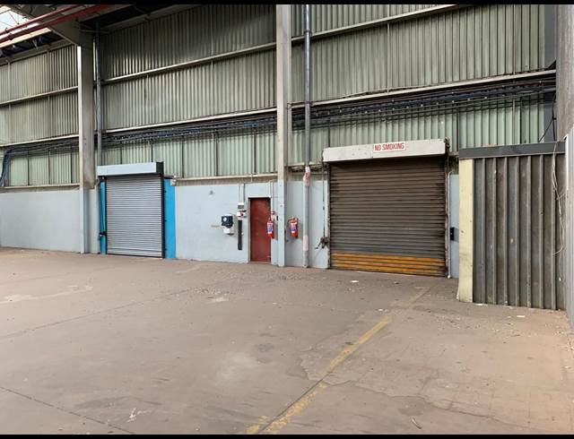6,544M² WAREHOUSE TO LET IN UNION