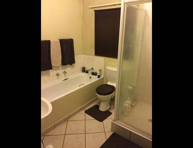 2 BEDROOM PROPERTY TO RENT IN WILGEHEUWEL