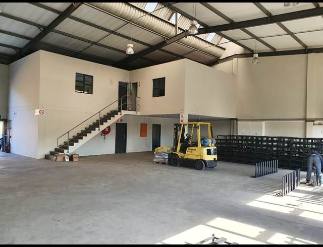 470M² WAREHOUSE TO LET IN WESTMEAD