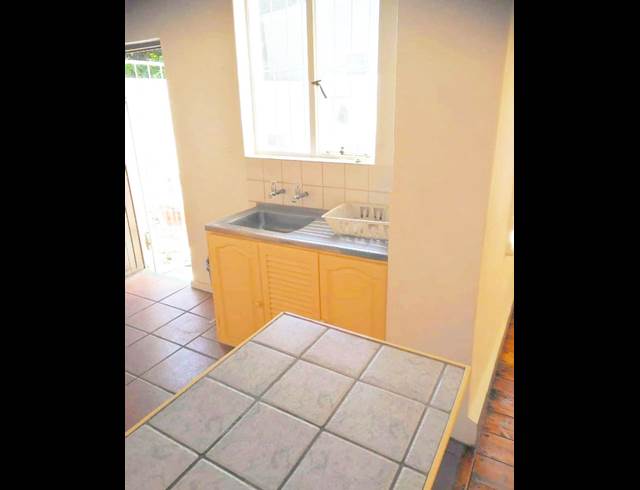 3 bed property to rent in OBSERVATORY