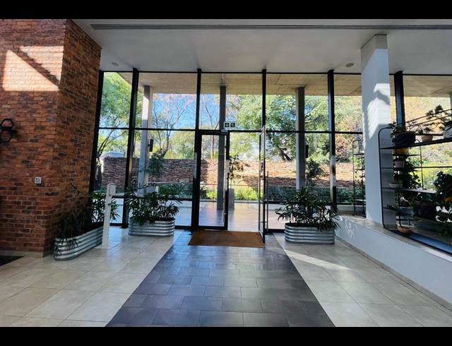 630M² OFFICE TO LET IN FOURWAYS