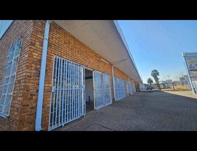 680M² RETAIL TO LET IN PRETORIA WEST