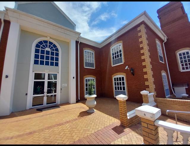 461M² OFFICE TO LET IN BRYANSTON